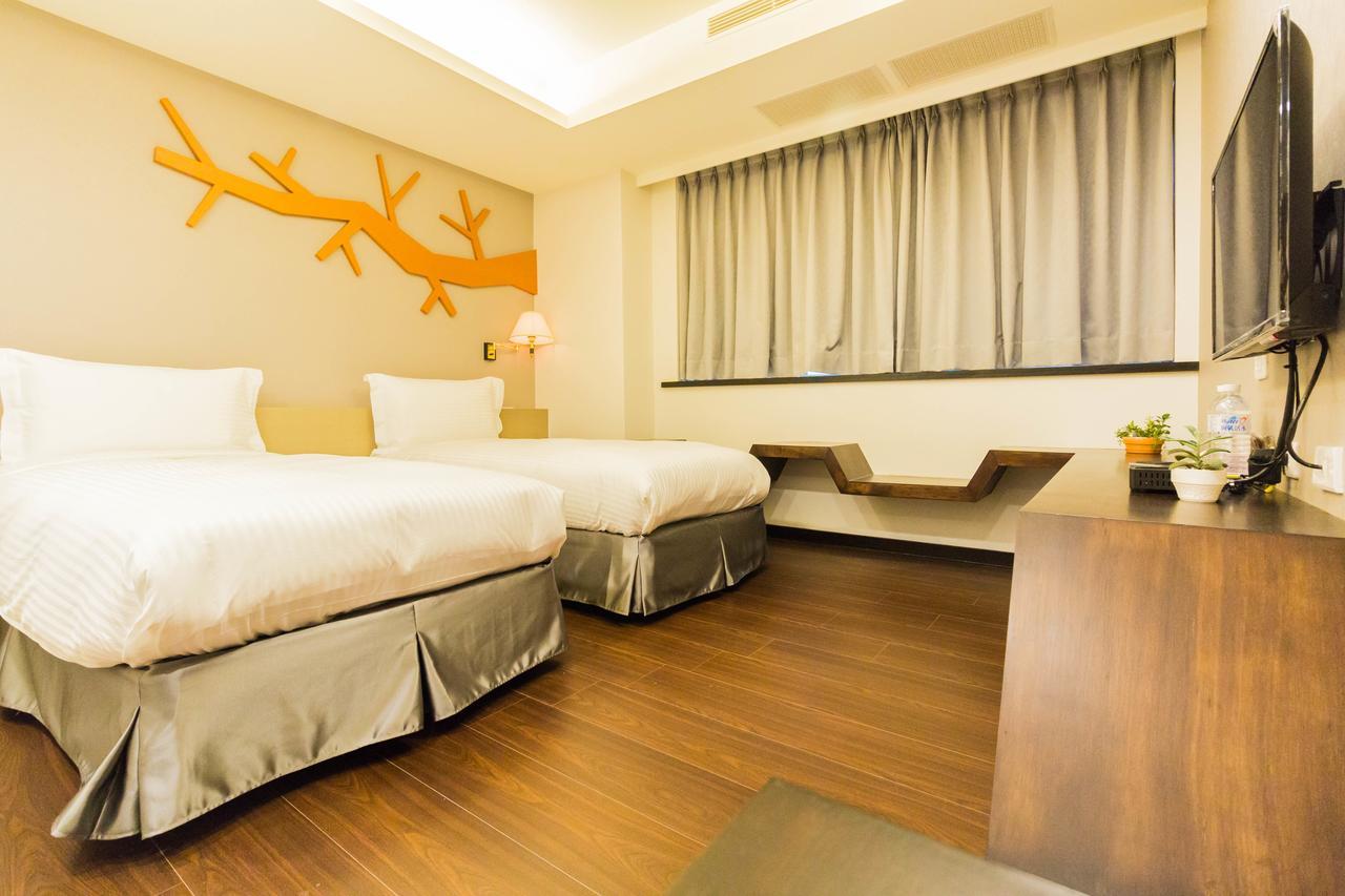 Ruocing Hot Spring Hotel Джиаоси Екстериор снимка